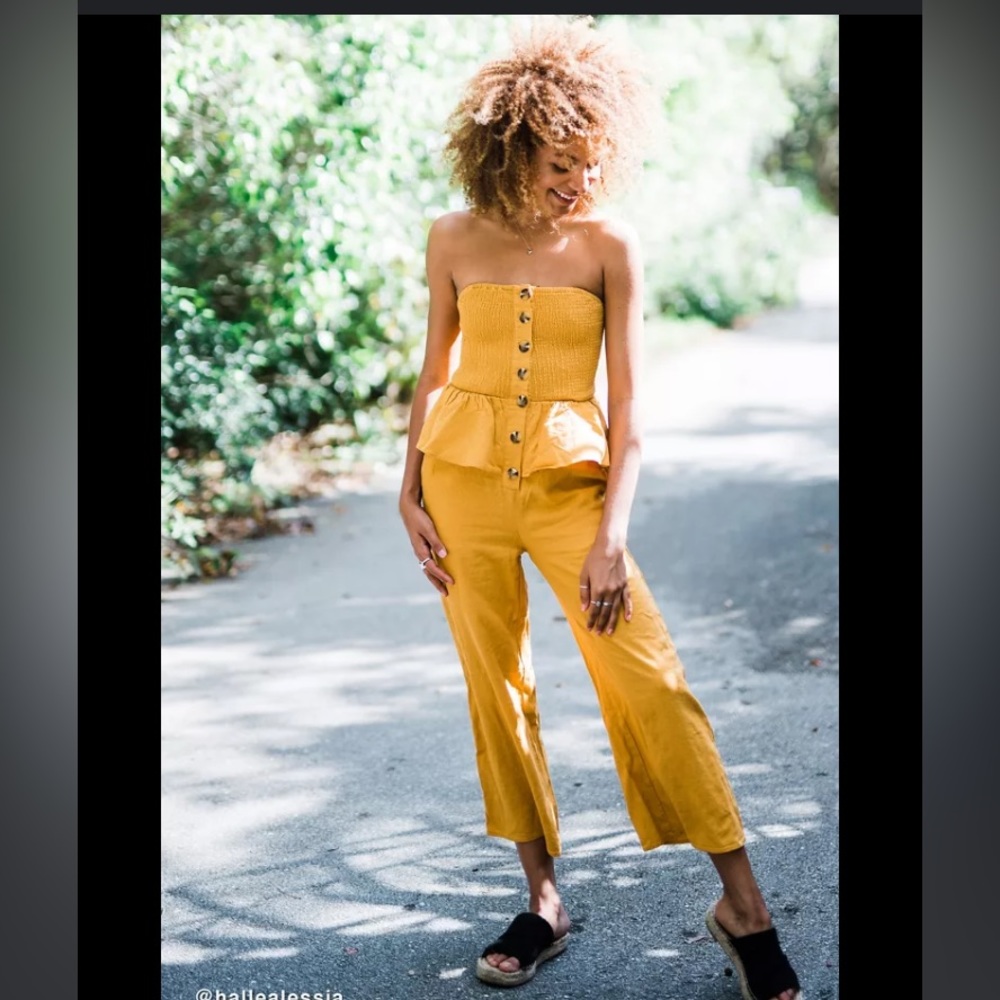 Urban Outfitters Strapless Jumpsuit. Size S/P